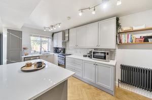 Kitchen- click for photo gallery